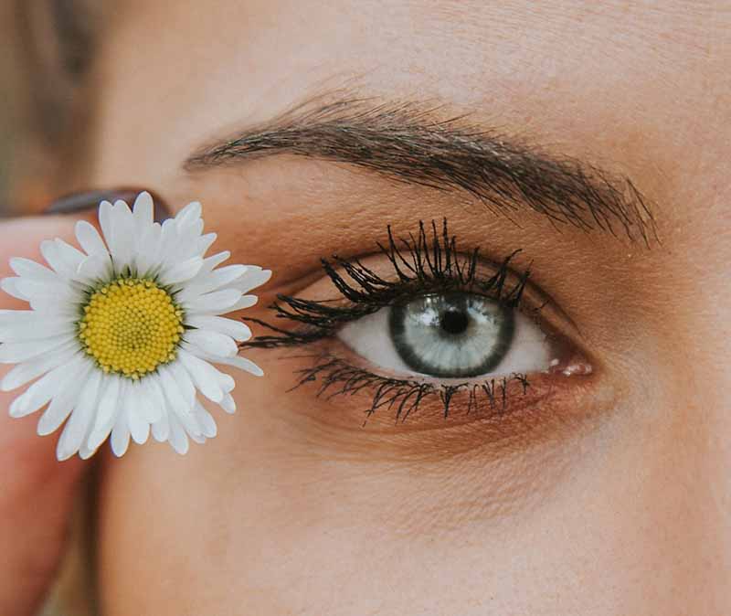 Plastikkirurugi- ögonlocksoperation